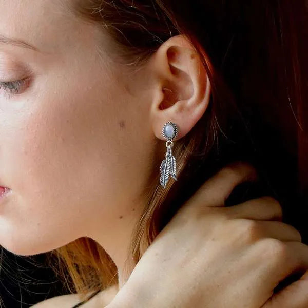 月羽流光耳釘|Feather Rainbow Moonstone Stud Earrings